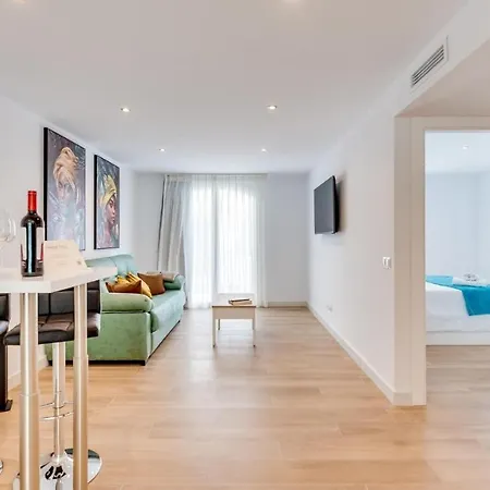 Apartment Huerto 22 Chic Urban Corner